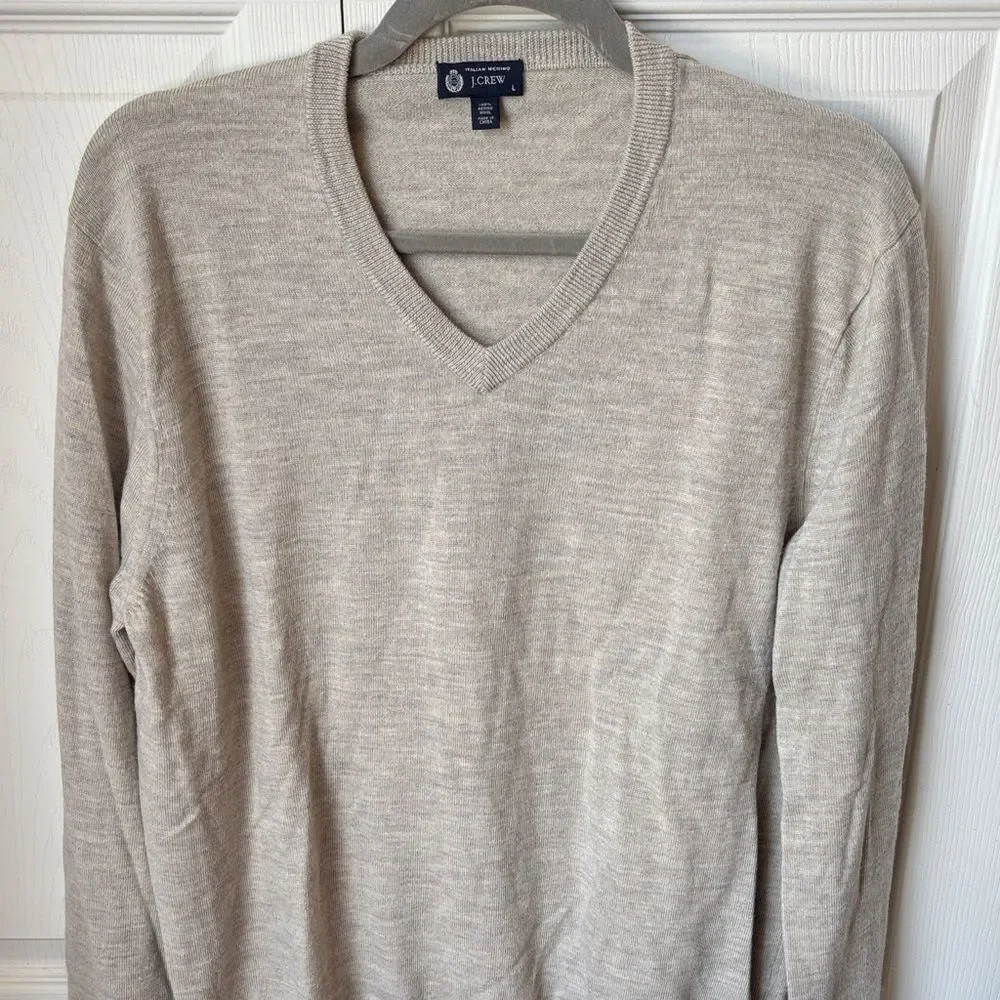 J. Crew 100% merino wool Men's V-Neck Sweater heathered tan oatmeal large EUC